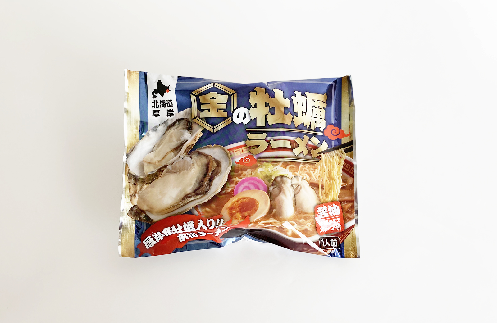 <span>PACKAGE</span><br>髙島食品 金の牡蠣ラーメン <br> 商品パッケージ